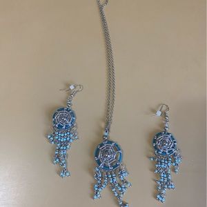 Dream catcher pendant & earrings on 18” chain. Pendant/Earrings are 3-1/2” long.